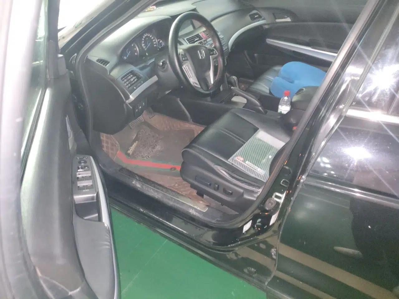 Honda Crosstour 2012 2.4L Luxury Edition — миниатюра 16