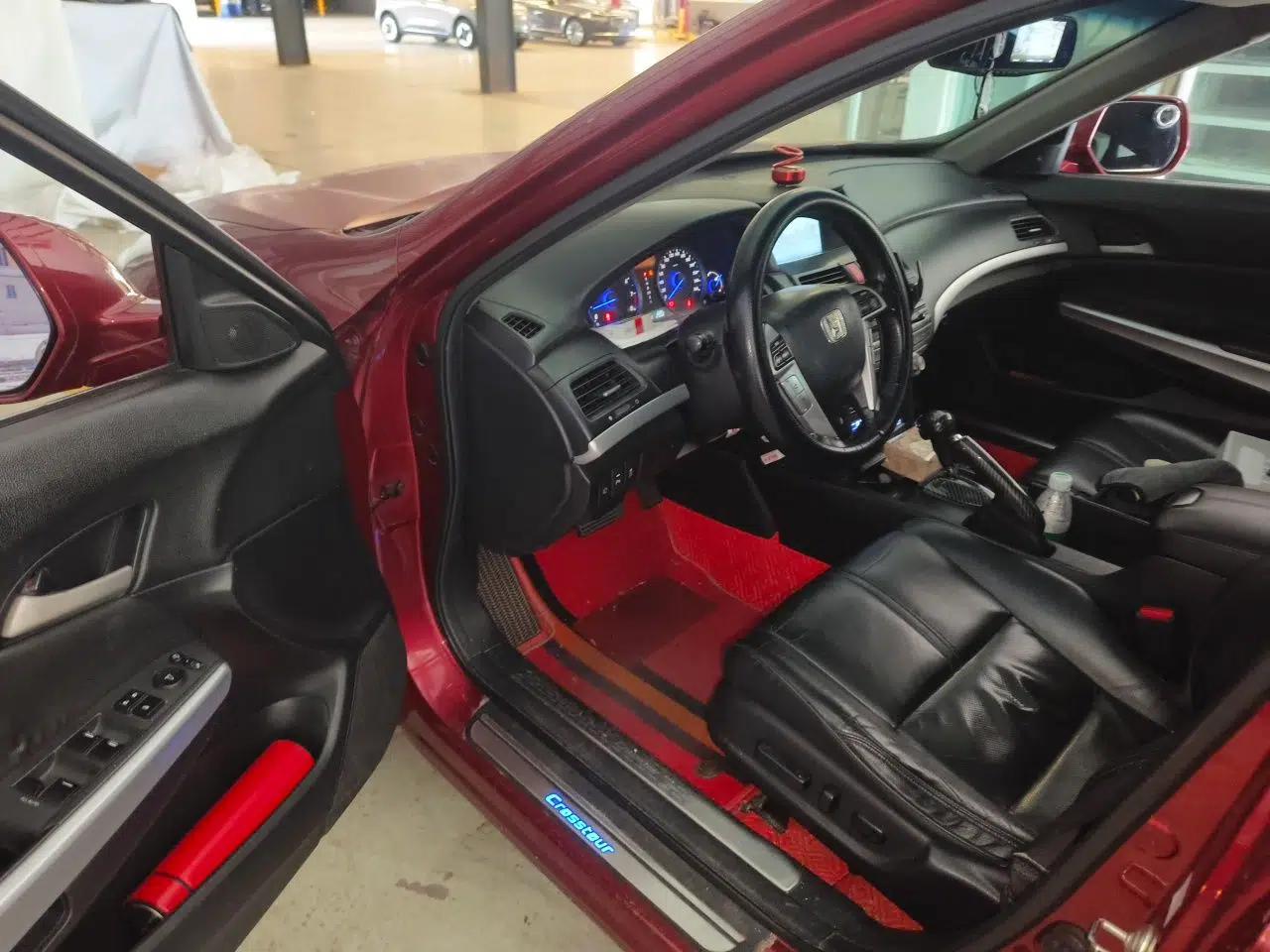 Honda Crosstour 2012 2.4L Luxury Edition — миниатюра 16