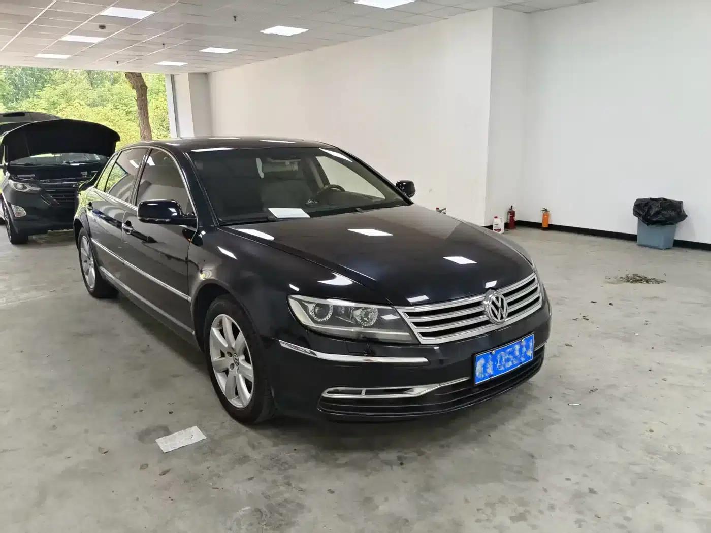 Phaeton 2011 3.6L V6 5-seater Extended Comfort Edition — миниатюра 3