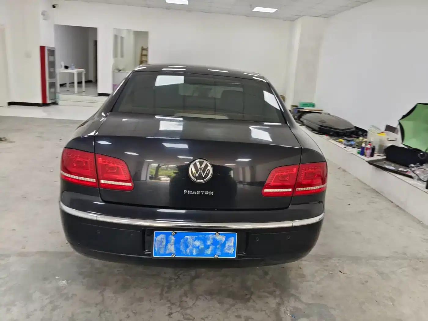 Phaeton 2011 3.6L V6 5-seater Extended Comfort Edition — миниатюра 6