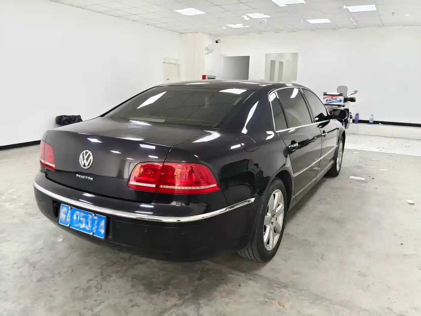 Phaeton 2011 3.6L V6 5-seater Extended Comfort Edition — миниатюра 7