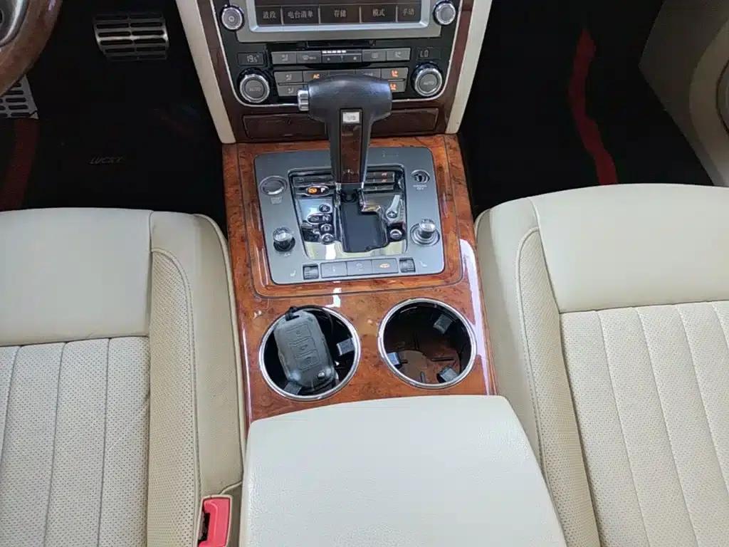Phaeton 2012 3.0L Executive Edition — миниатюра 14