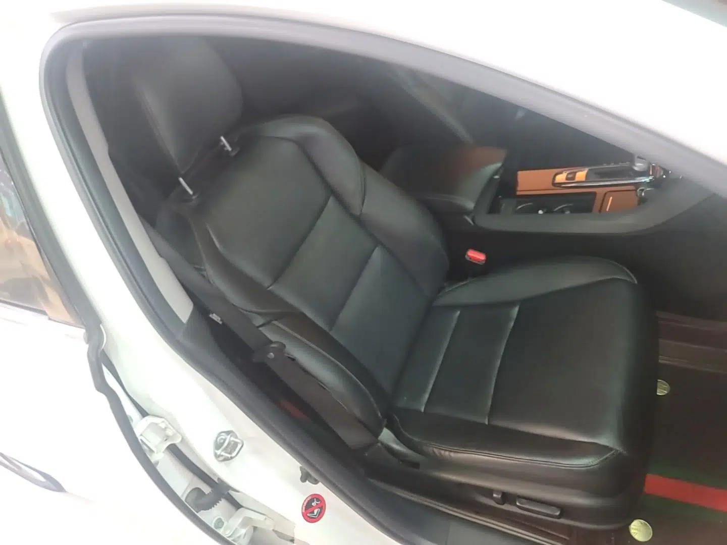 Honda Spirior 2015 2.4L Prestige Edition — миниатюра 19