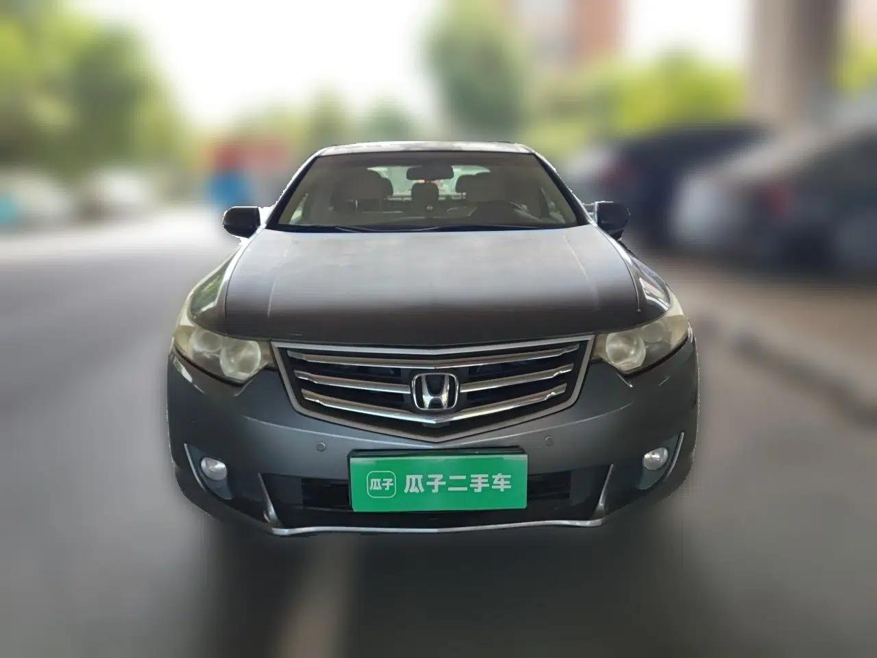 Honda Spirior 2009 2.4L Luxury Edition — миниатюра 2