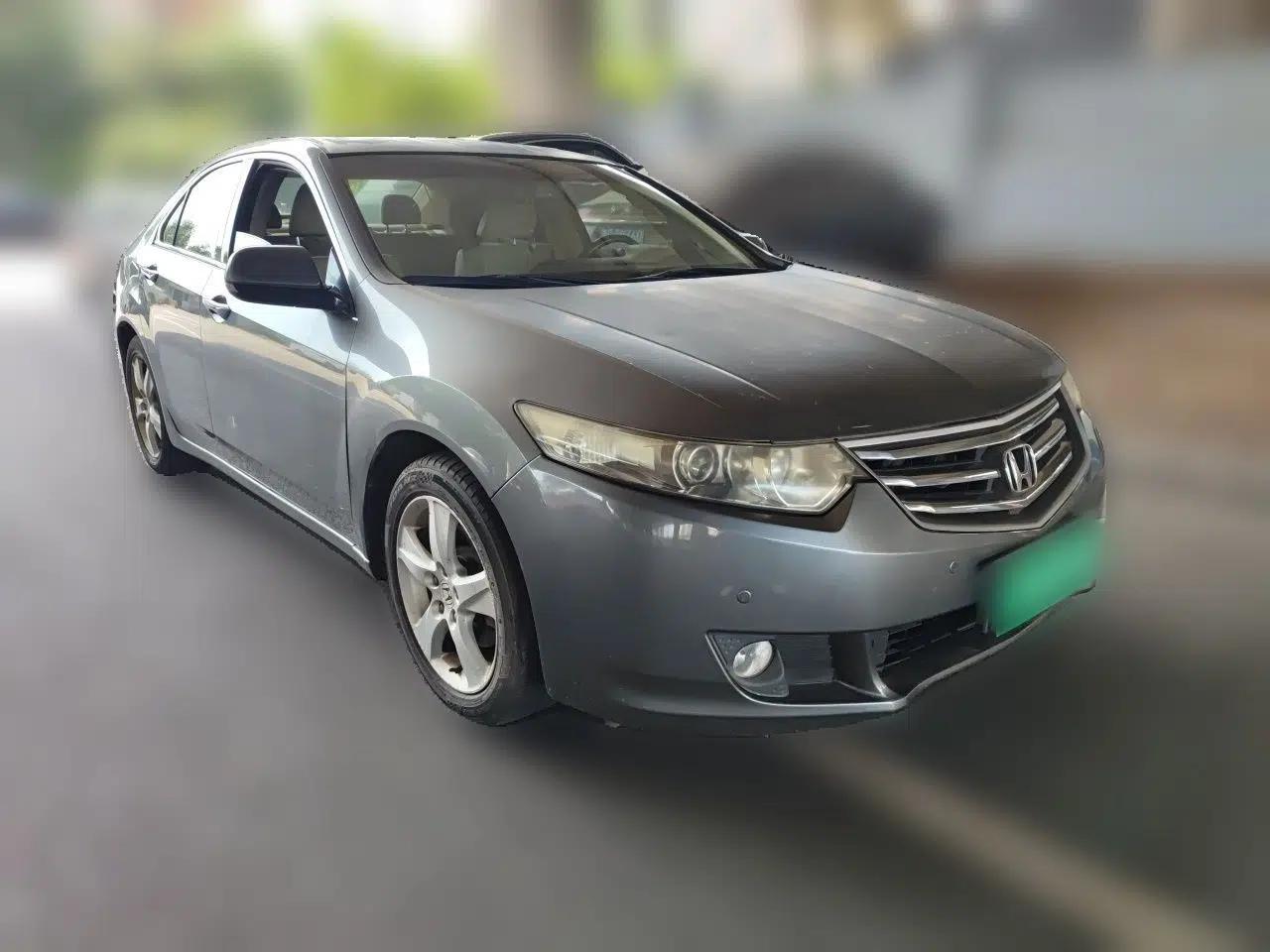 Honda Spirior 2009 2.4L Luxury Edition — миниатюра 3
