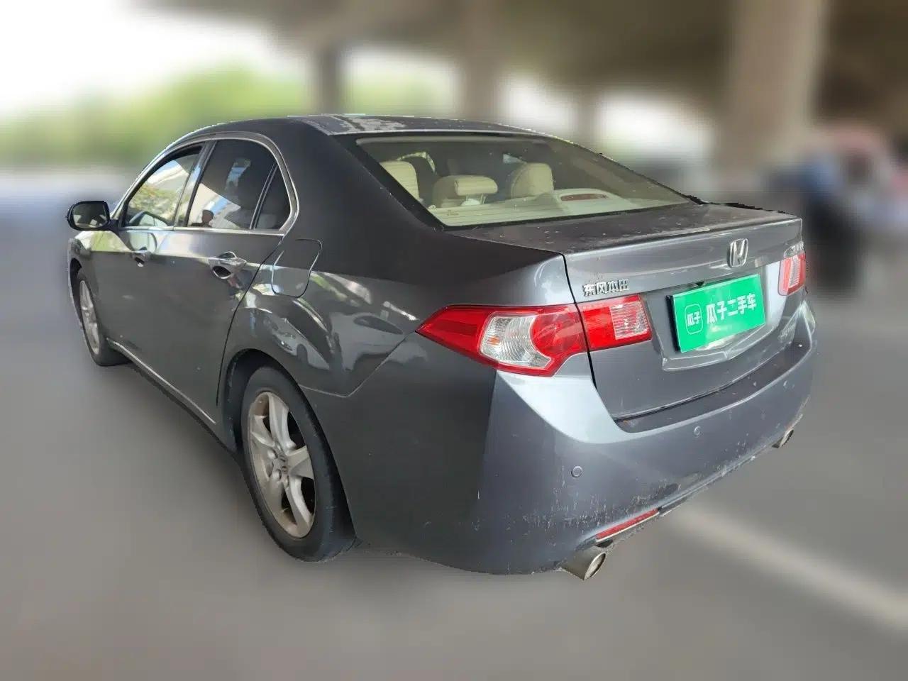 Honda Spirior 2009 2.4L Luxury Edition — миниатюра 4