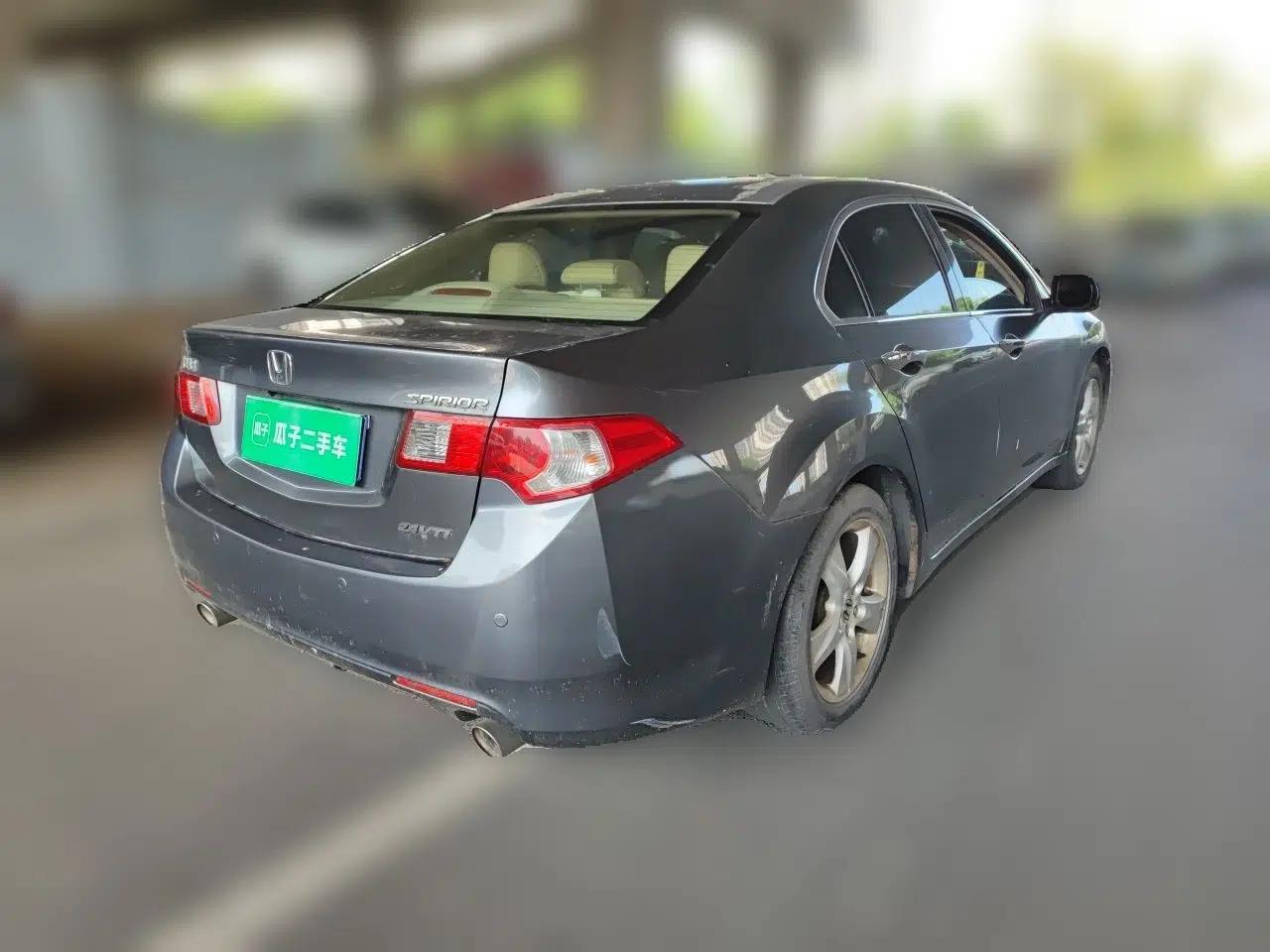 Honda Spirior 2009 2.4L Luxury Edition — миниатюра 6