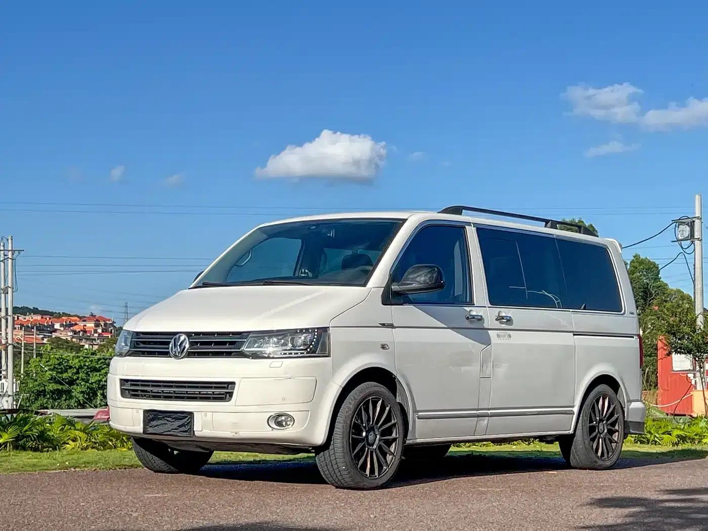 Multivan 2012 2.0TSI 2WD Luxury Edition — миниатюра 1