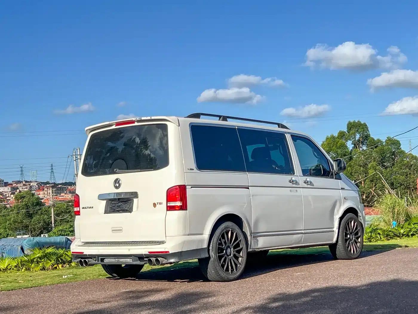 Multivan 2012 2.0TSI 2WD Luxury Edition — миниатюра 7