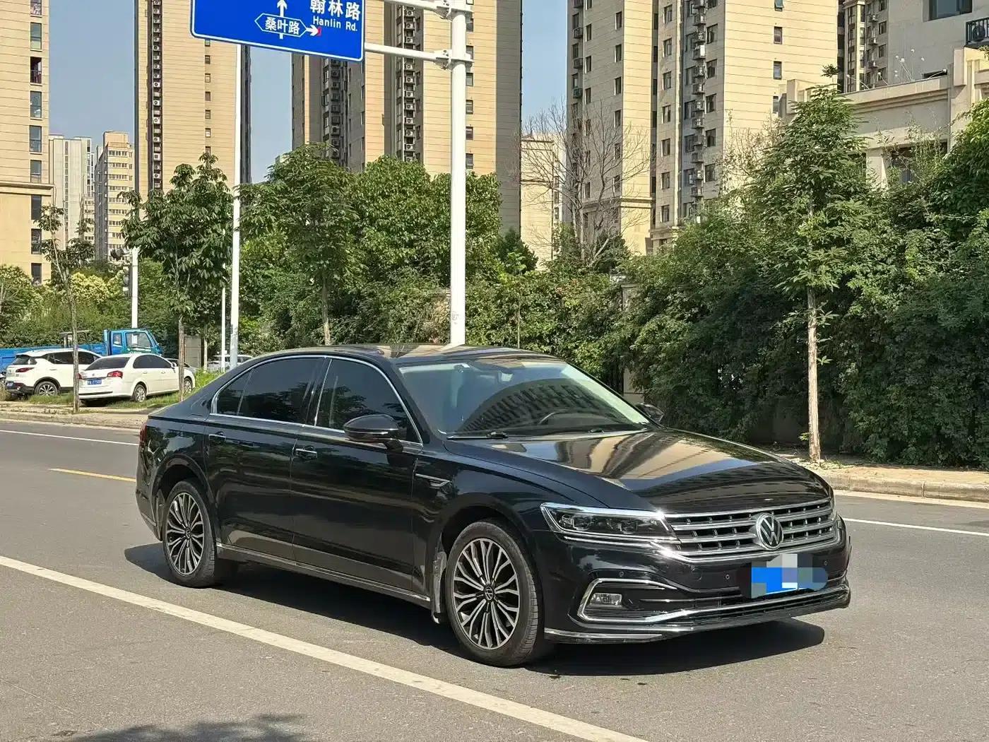 Phideon 2021 380TSI Luxury Edition — миниатюра 3