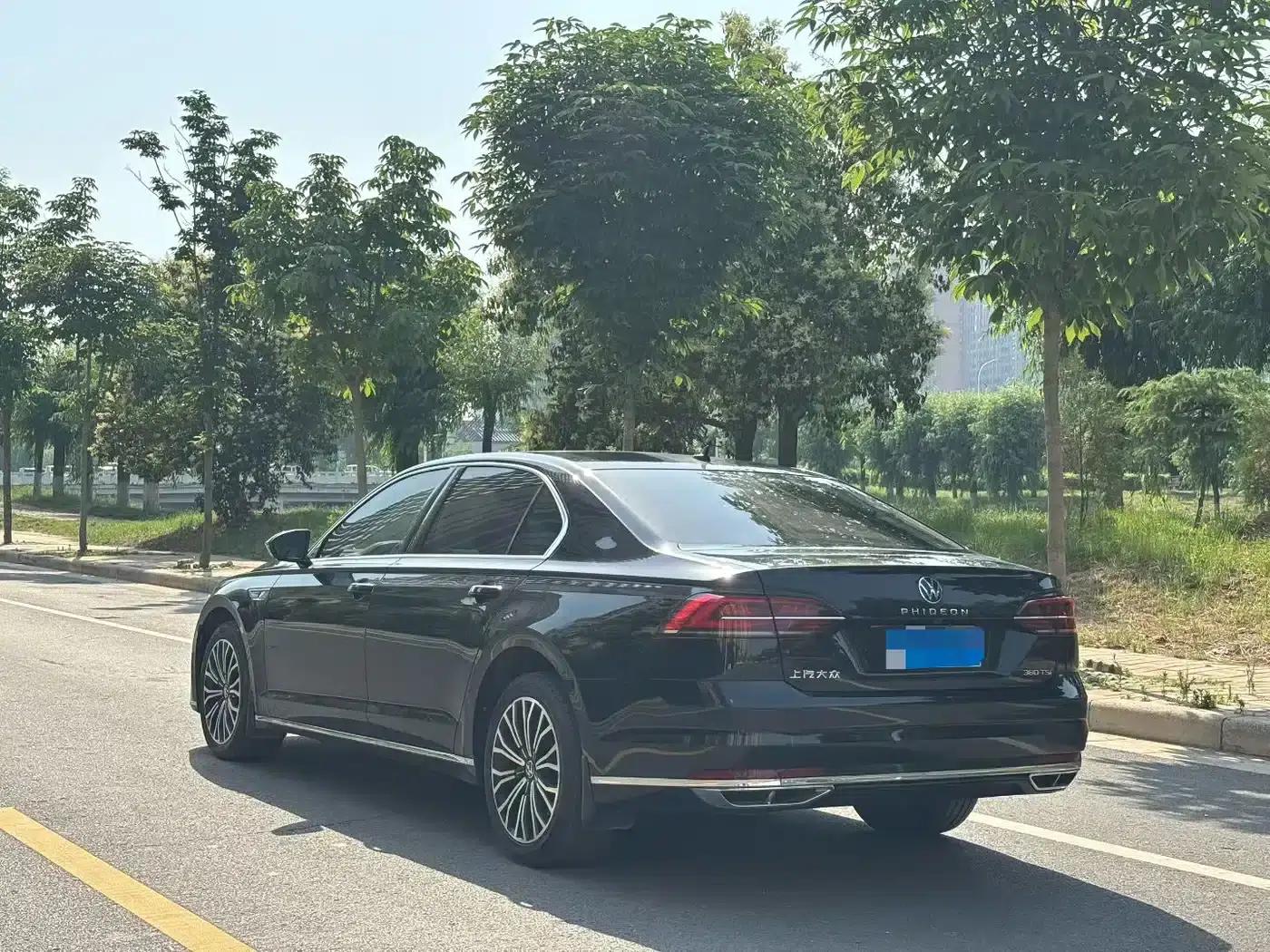 Phideon 2021 380TSI Luxury Edition — миниатюра 9