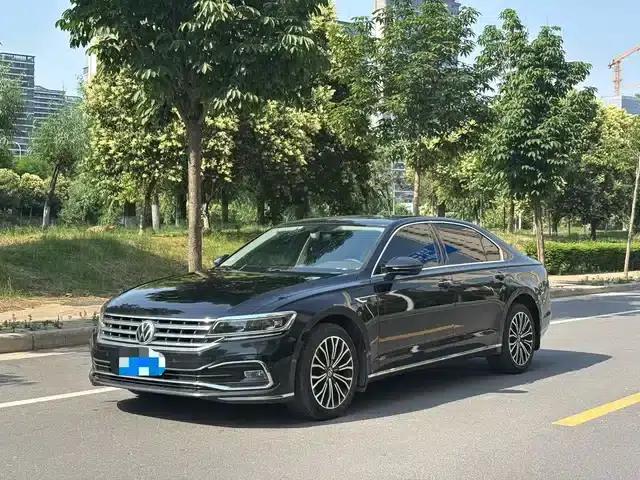 Phideon 2021 380TSI Luxury Edition