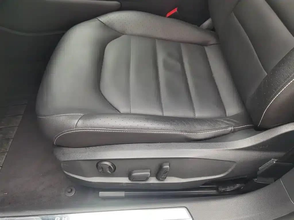 Phideon 2019 380TSI 2WD Business Edition (National V Emission Standard) — миниатюра 20