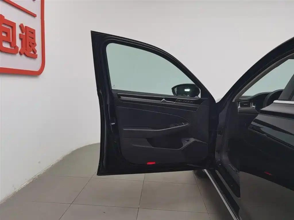 Phideon 2019 380TSI 2WD Business Edition (National V Emission Standard) — миниатюра 8