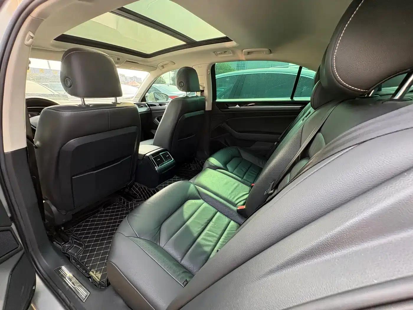 Phideon 2018 Facelift 380TSI 2WD Business Edition — миниатюра 8