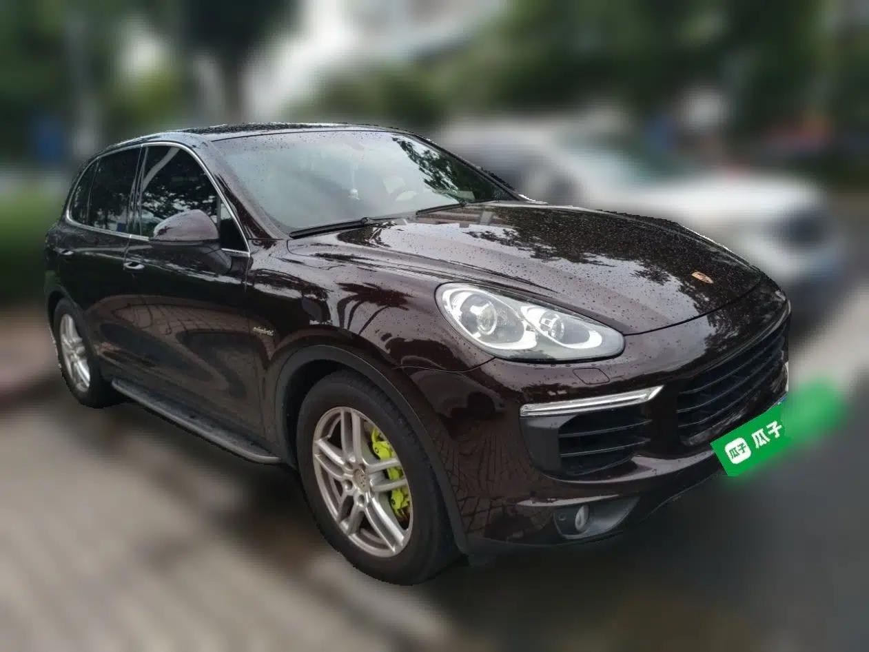 Porsche Cayenne E-Hybrid 2016 Cayenne S E-Hybrid 3.0T — миниатюра 3