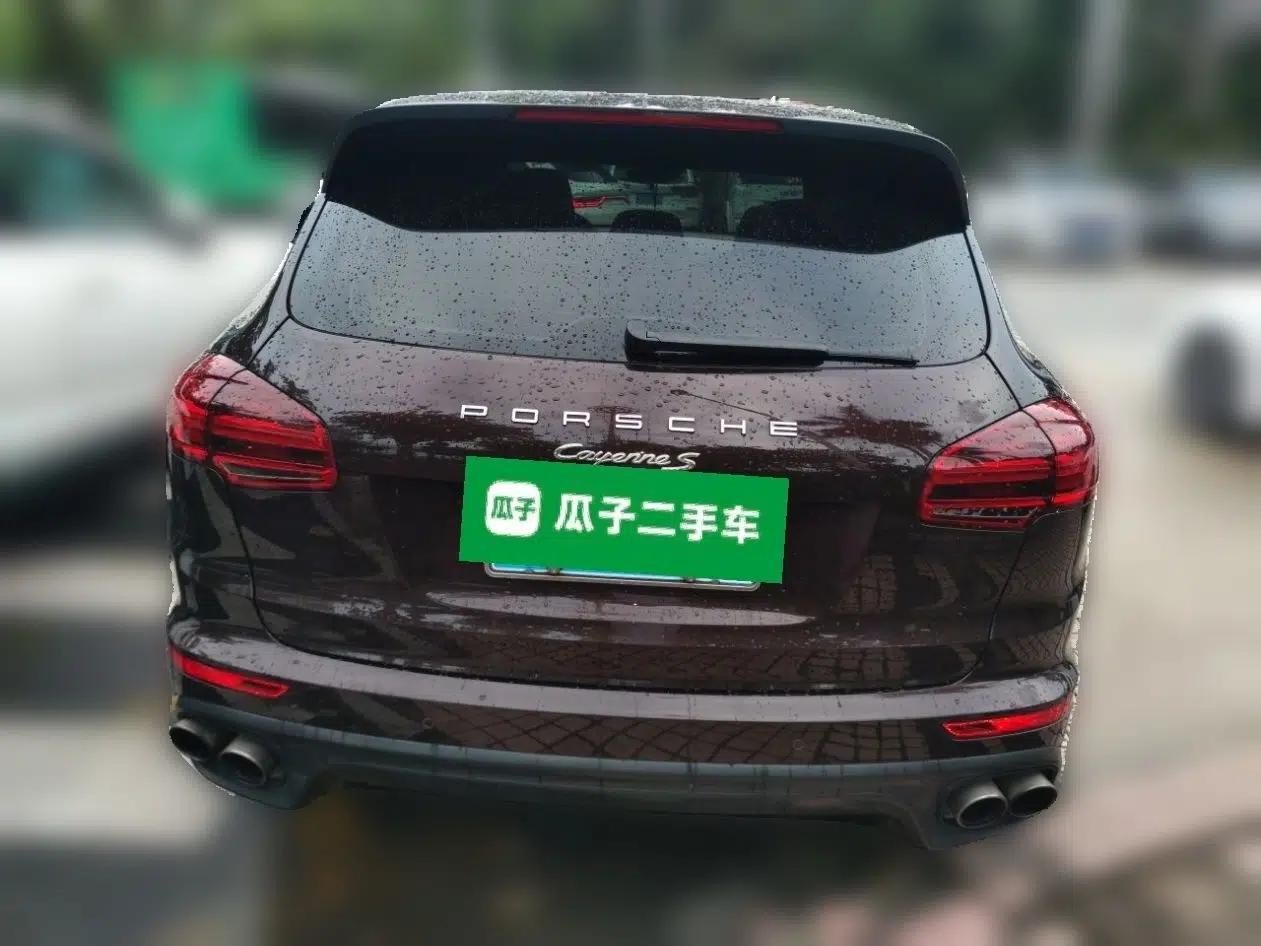 Porsche Cayenne E-Hybrid 2016 Cayenne S E-Hybrid 3.0T — миниатюра 5
