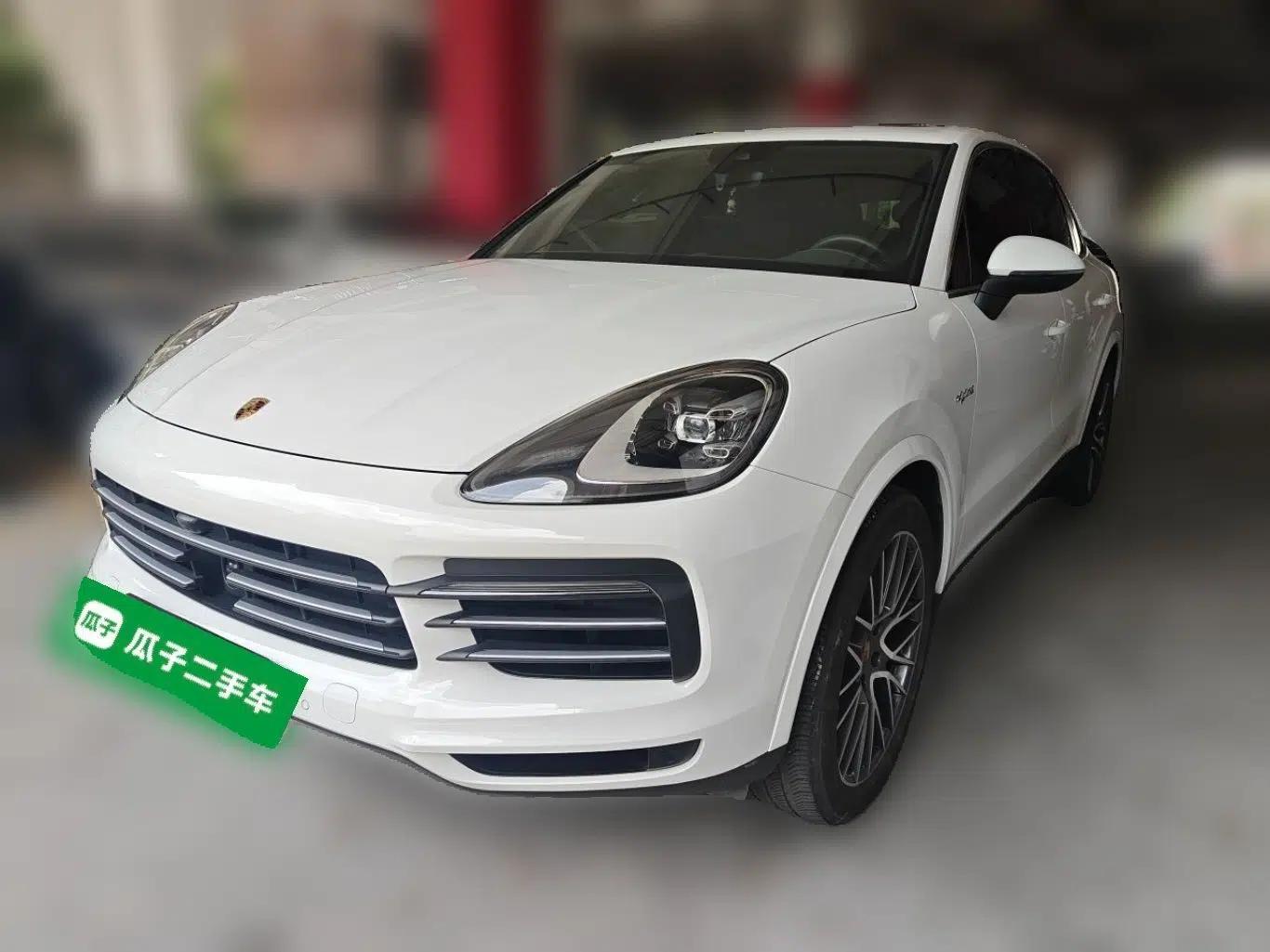 Porsche Cayenne E-Hybrid 2021 Cayenne E-Hybrid 2.0T — миниатюра 1