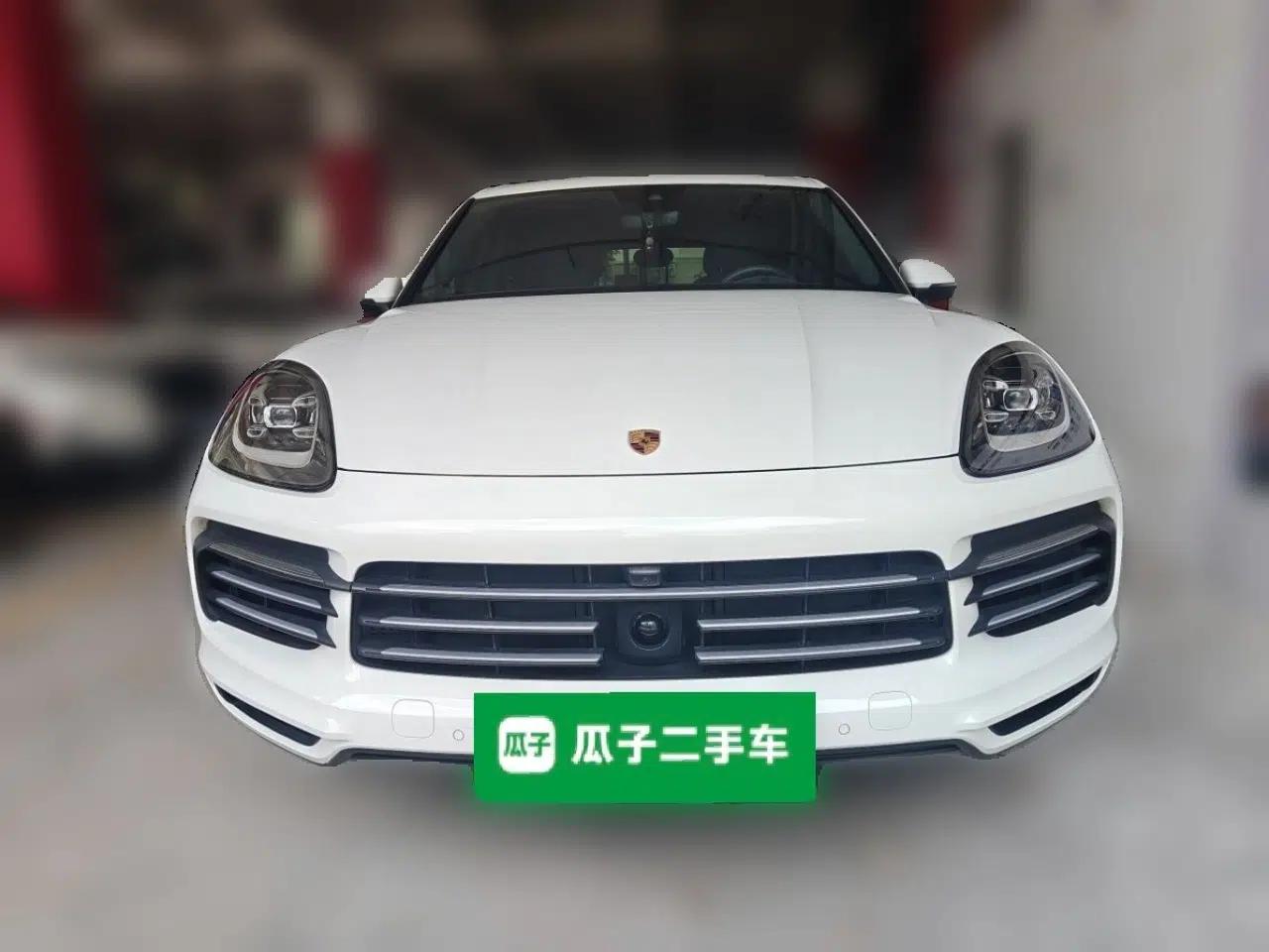 Porsche Cayenne E-Hybrid 2021 Cayenne E-Hybrid 2.0T — миниатюра 2