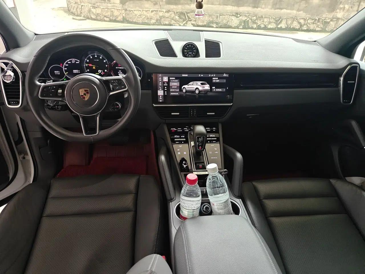 Porsche Cayenne E-Hybrid 2021 Cayenne E-Hybrid 2.0T — миниатюра 9