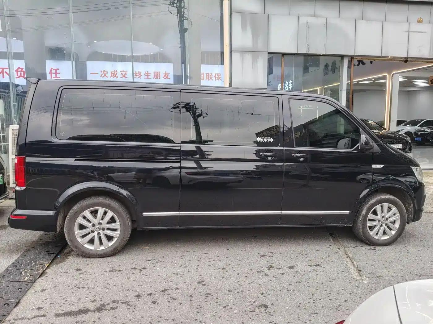 Caravelle 2017 2.0TSI 4WD Comfort Edition 7-Seater — миниатюра 4