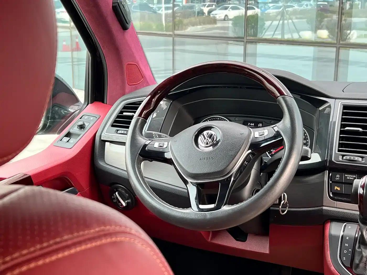 Caravelle 2018 2.0TSI 4WD Luxury 7-Seater — миниатюра 12