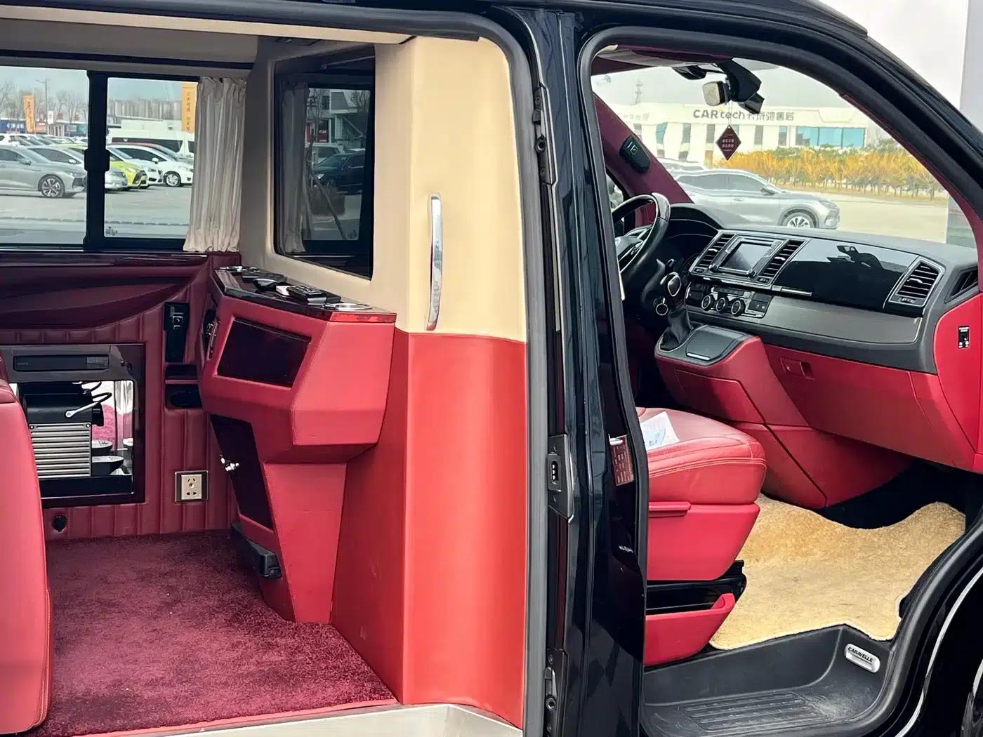 Caravelle 2018 2.0TSI 4WD Luxury 7-Seater — миниатюра 9