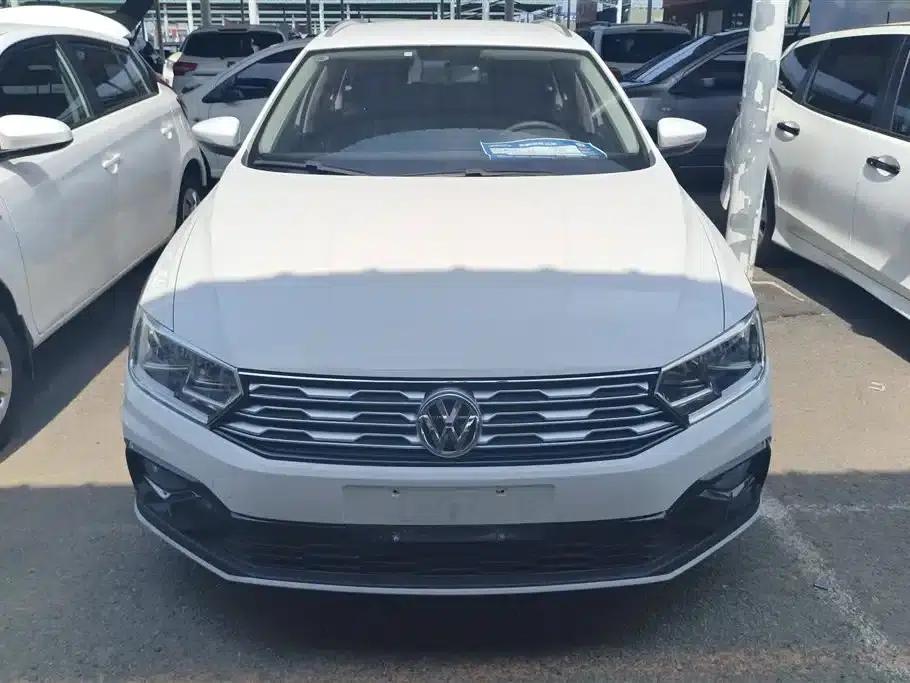 C-TREK 2018 1.5L Automatic Fashion Model — миниатюра 2