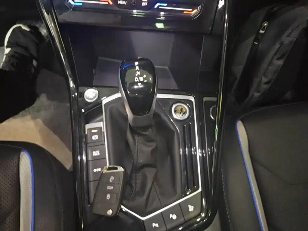 Tayron GTE 2020 1.4T Premium Edition — миниатюра 14