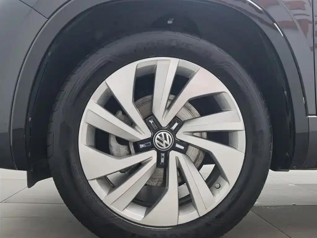 Tayron X 2020 330TSI 2WD Premium Intelligent Edition — миниатюра 17