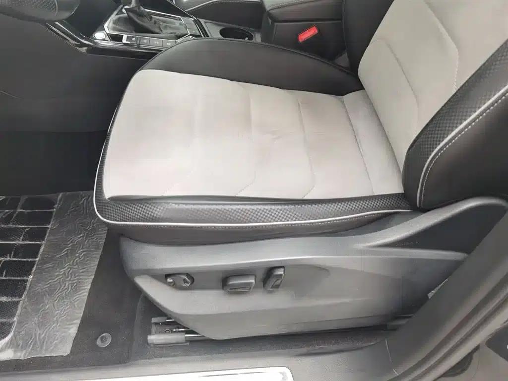 Tayron X 2020 330TSI 2WD Premium Intelligent Edition — миниатюра 20