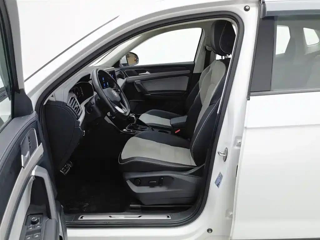 Tayron X 2023 330TSI 2WD Premium High-Performance Edition — миниатюра 10