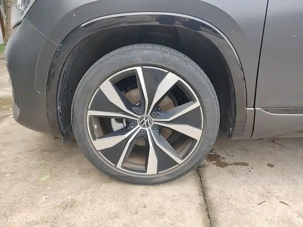 Tayron X 2023 Facelift 380TSI AWD Flagship Smart Edition — миниатюра 23