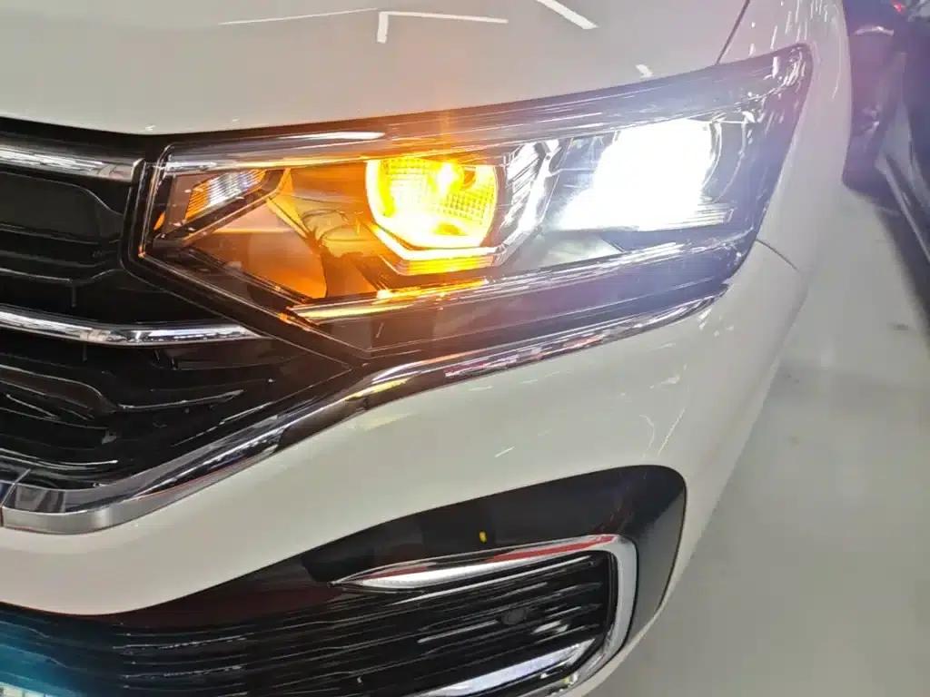 Tayron X 2020 330TSI 2WD Premium Intelligent Edition — миниатюра 24