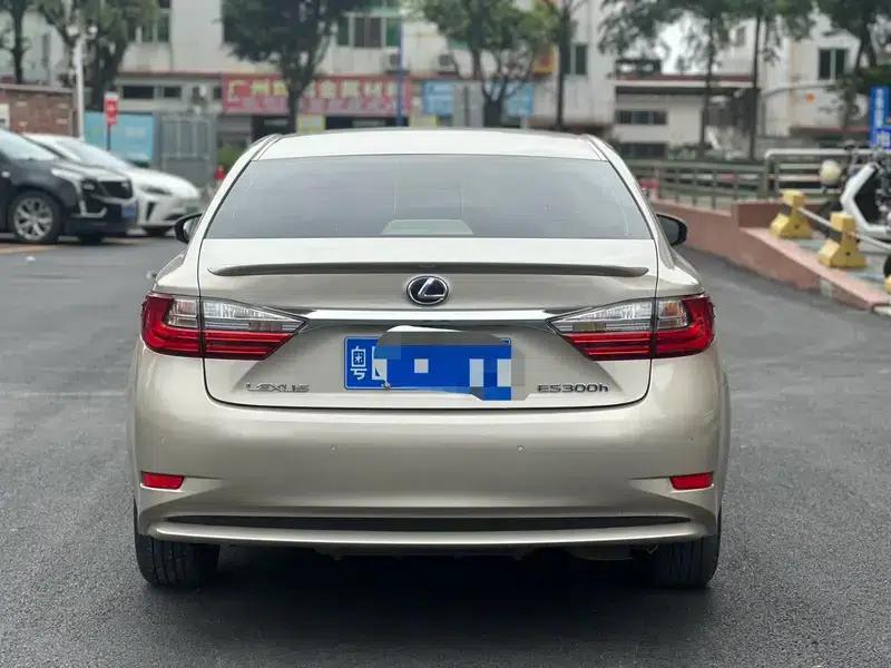 Lexus ES 2015 300h Comfort Edition — миниатюра 5