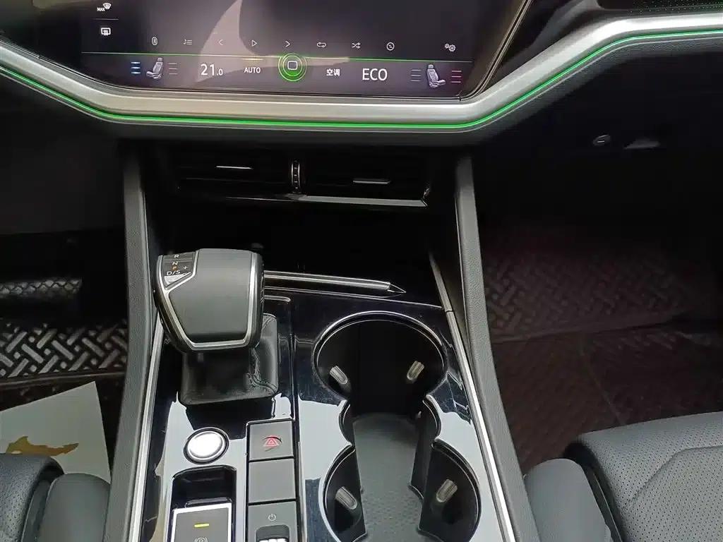 Touareg eHybrid 2021 — миниатюра 11