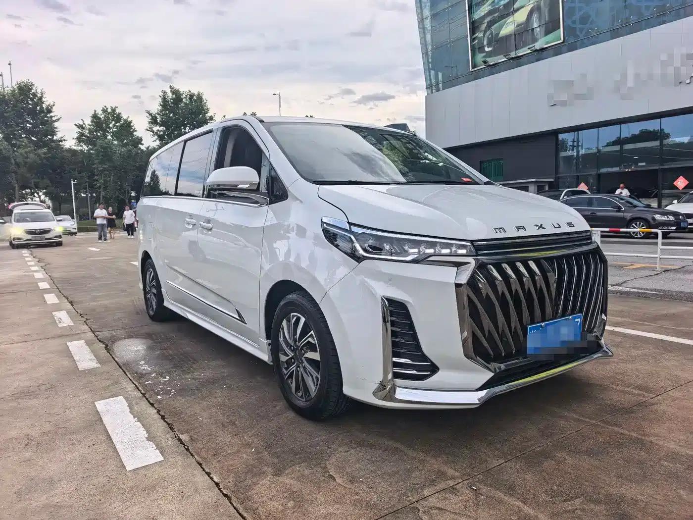 Maxus G20 2021 Facelift PLUS 2.0T Gasoline Automatic Luxury Edition — миниатюра 3