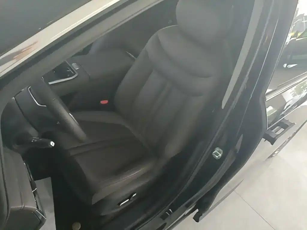 Maxus G70 2024 2.0T Automatic Luxury Edition 7-seater — миниатюра 15