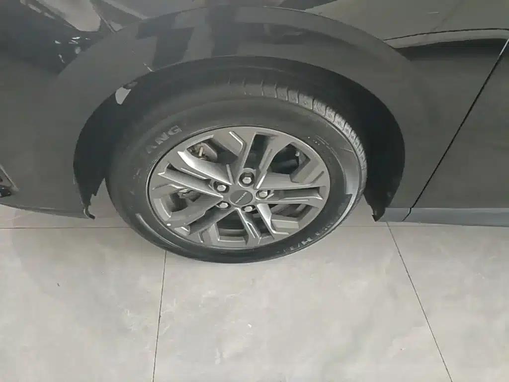 Maxus G70 2024 2.0T Automatic Luxury Edition 7-seater — миниатюра 23