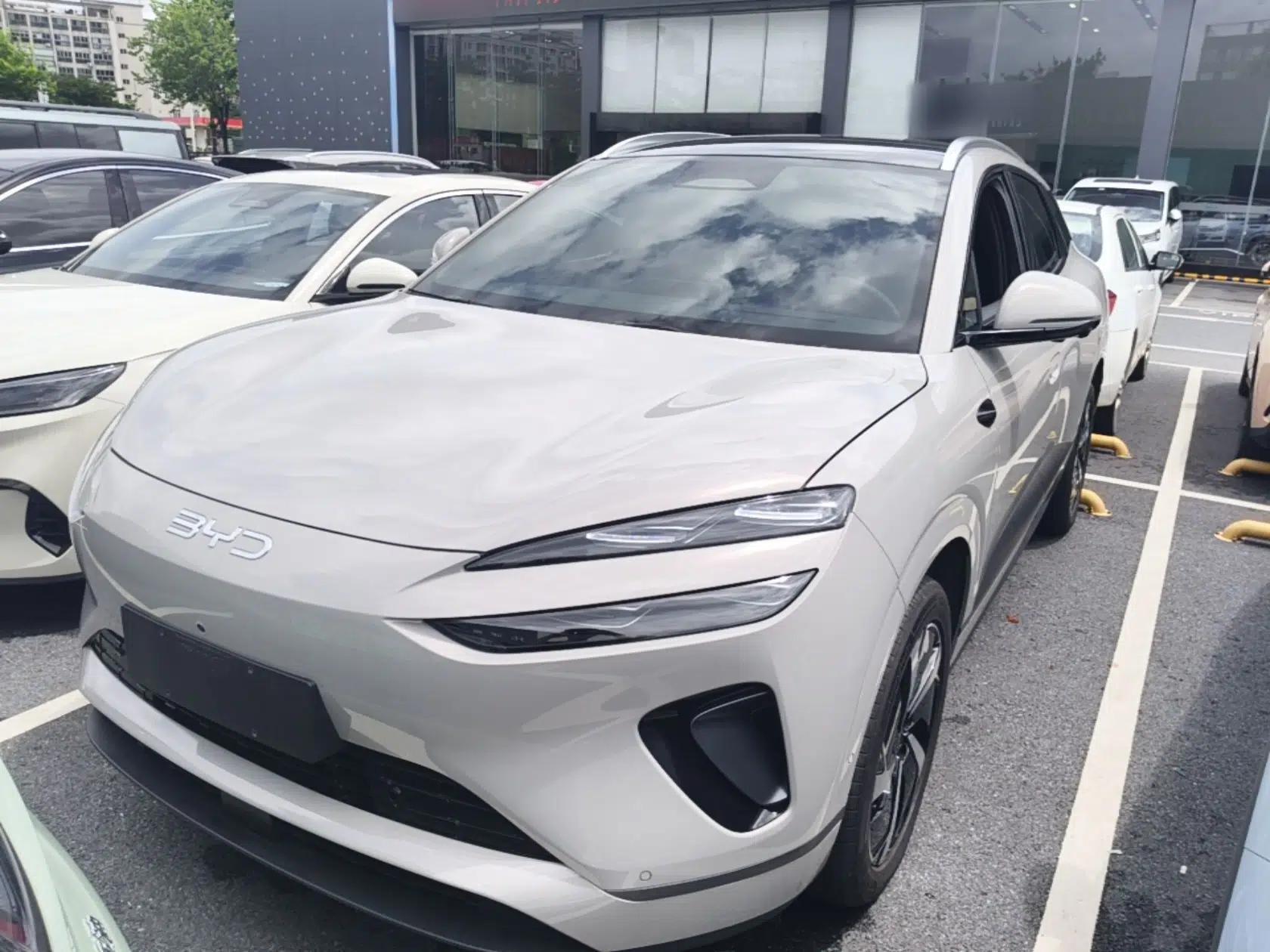 BYD Sealion 06 New Energy 2025 Model DM-i 170 Navigation Plus Edition — миниатюра 1