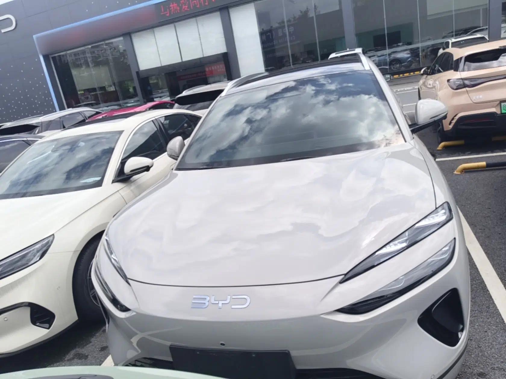 BYD Sealion 06 New Energy 2025 Model DM-i 170 Navigation Plus Edition — миниатюра 2