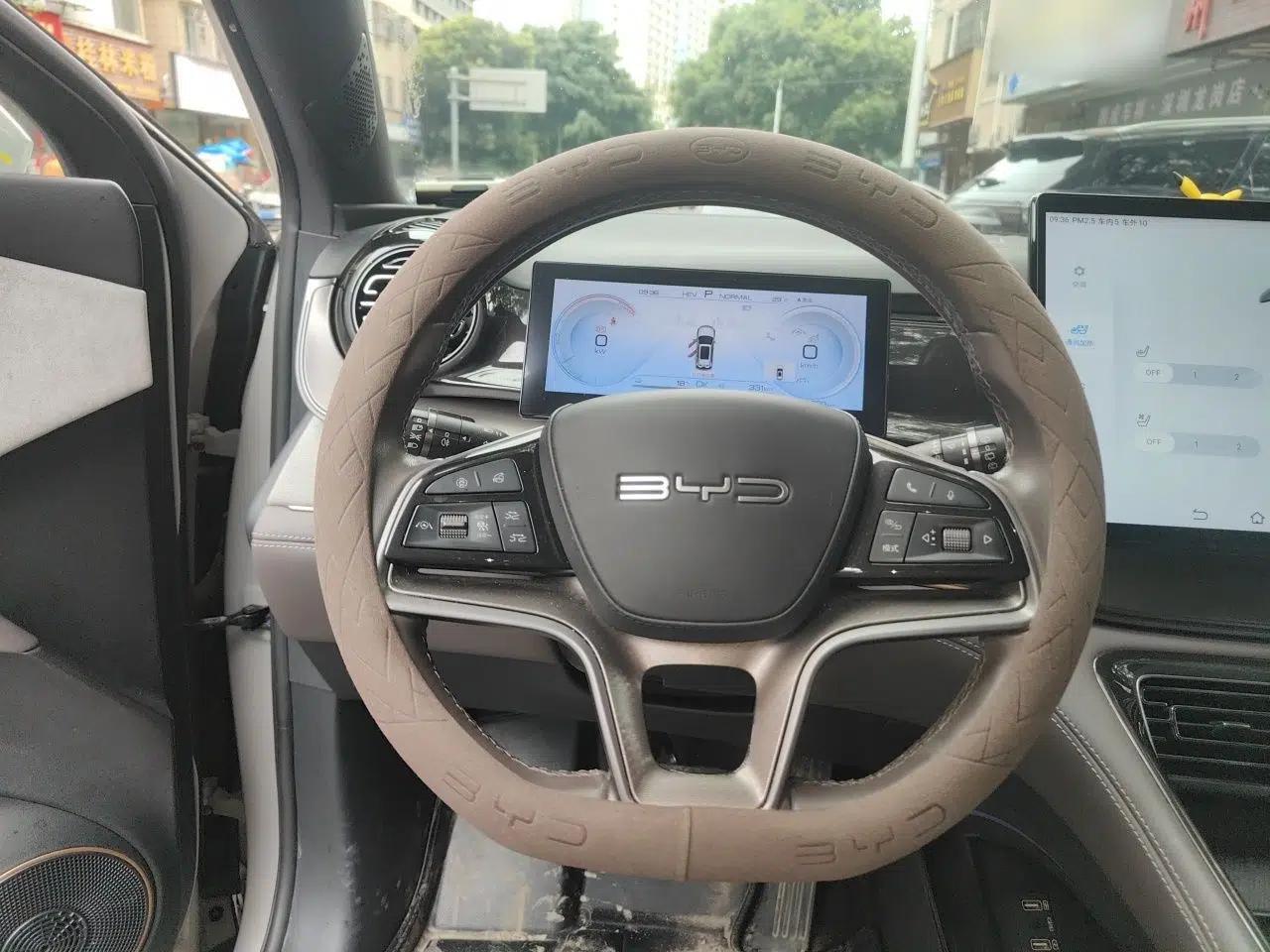BYD Frigate 07 2023 DM-i 100KM Prestige Model — миниатюра 10