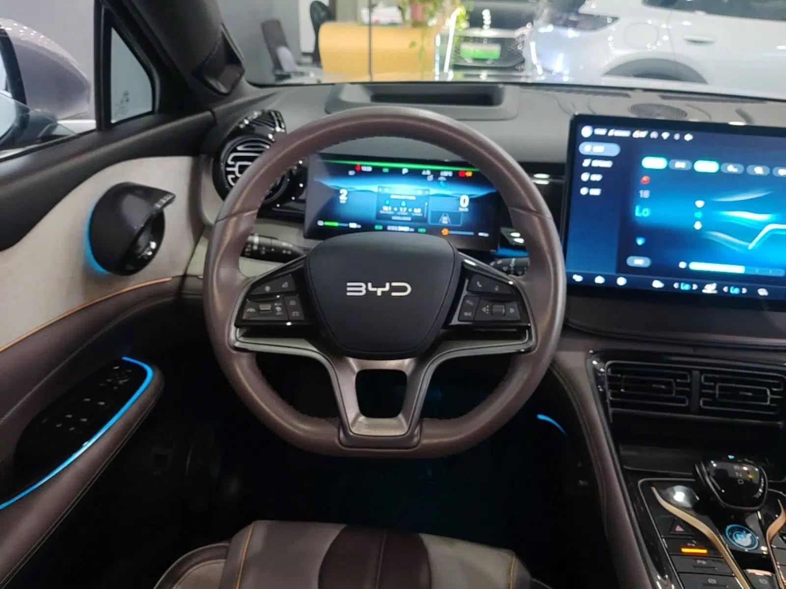 BYD Frigate 07 2024 HONOR Edition DM-i 205KM Flagship Model — миниатюра 13
