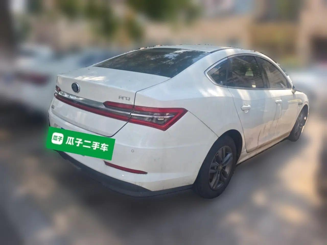 BYD Qin Pro 2019 Super Edition 1.5TI Automatic Smart Connect Dynamic Model China VI Standard — миниатюра 6