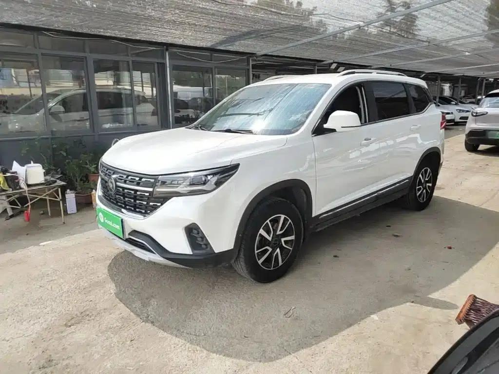 Fengxing T5 2022 Grand Edition 1.6L Manual Dream Edition (5-seater) — миниатюра 1