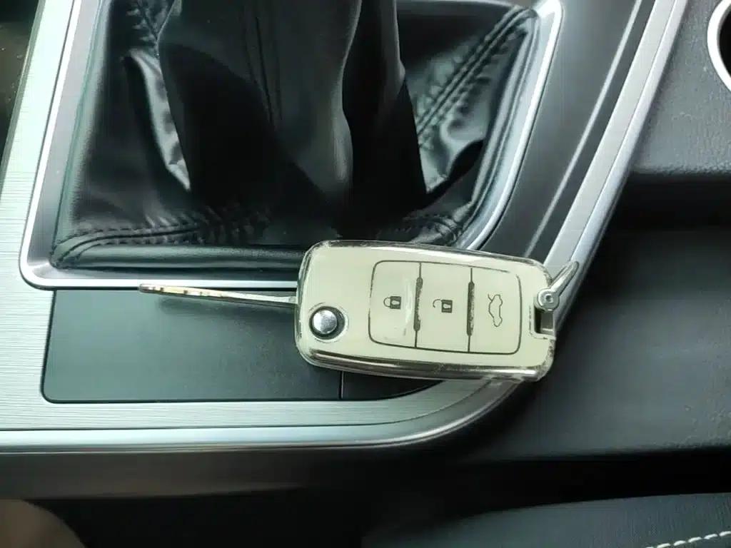 Fengxing T5 2022 Grand Edition 1.6L Manual Dream Edition (5-seater) — миниатюра 9