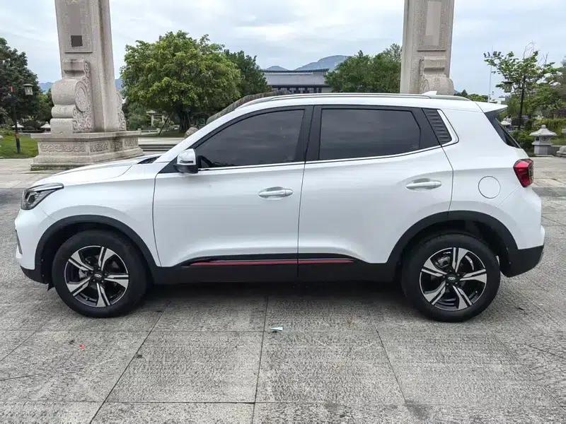 Chery Tiggo 5x 2022 Super Hero Edition 1.5L CVT Fashion Model — миниатюра 3