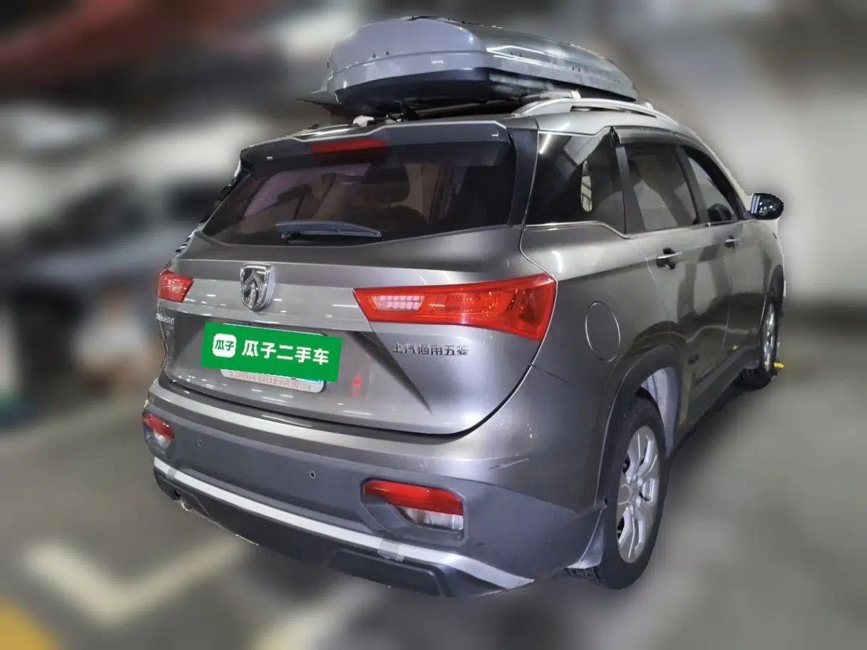 Baojun 530 2020 1.5T Manual Luxury Version 6 Seats — миниатюра 4