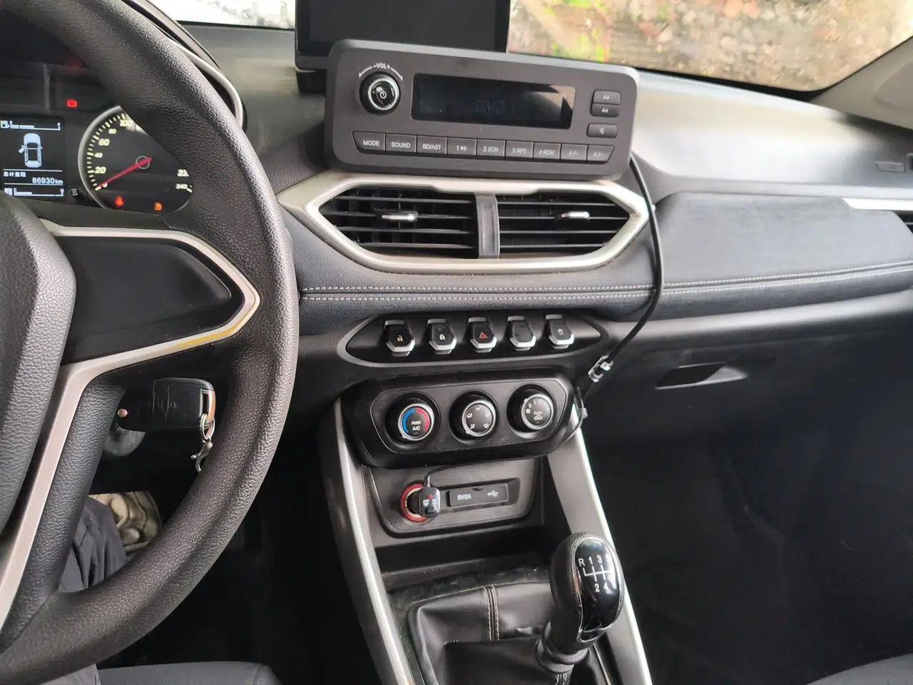 Baojun 530 2018 1.5T Manual Comfort Version China V — миниатюра 13
