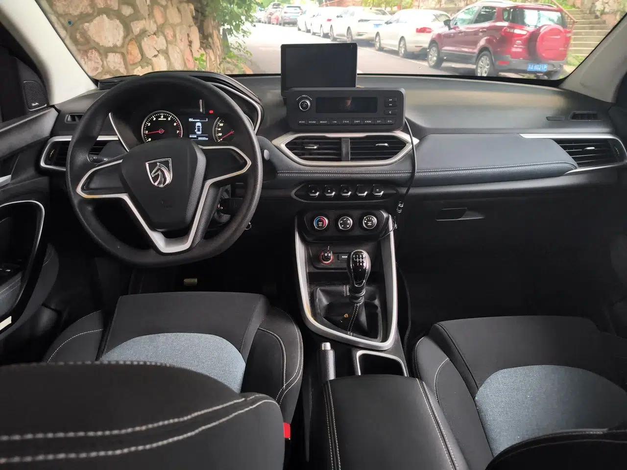 Baojun 530 2018 1.5T Manual Comfort Version China V — миниатюра 9
